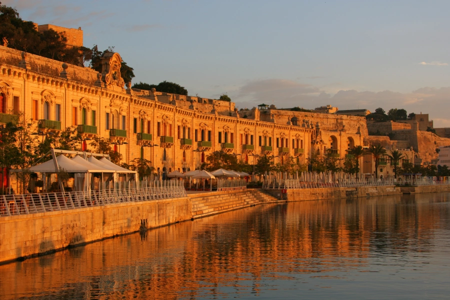 Varanasi <small>(coming soon)</small>